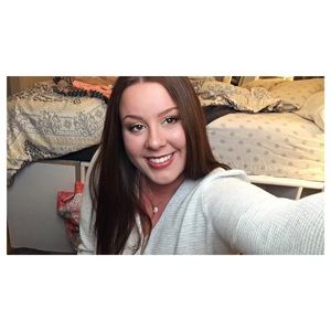 Meet your Posher, Erica